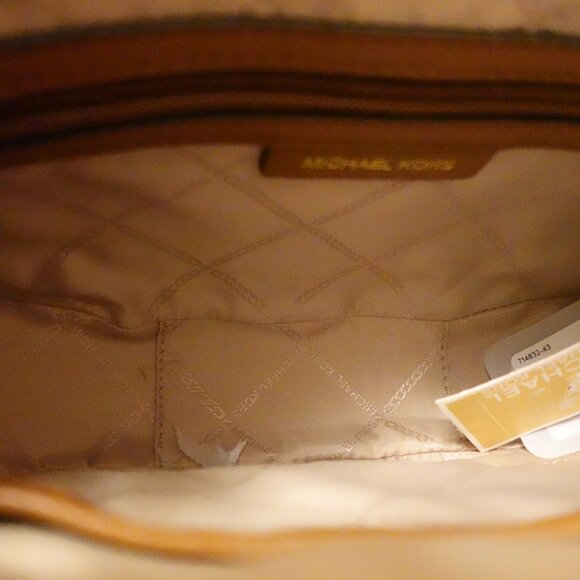 Authentic Michael Kors Jagger Small Bag NWT - Picture 5 of 6